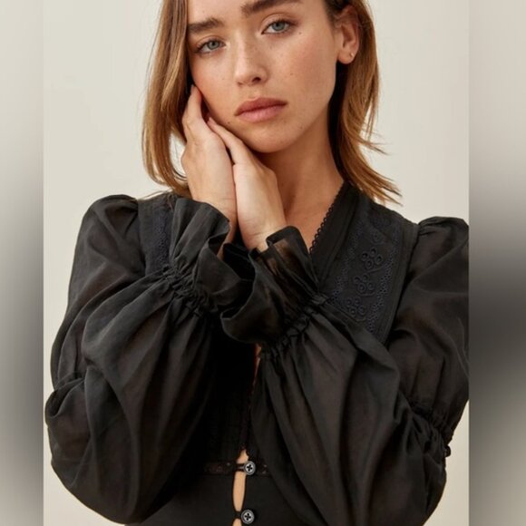 NWT Reformation Meadowlark Top Black Lace Long Sleeve Blouse Crochet | US 2 UK 6 - Picture 2 of 13